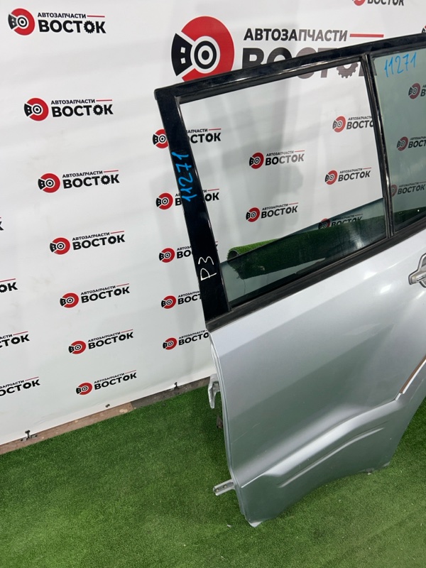 Дверь, 12000 рублей, Пешки