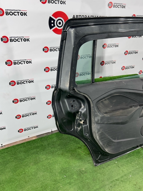 Дверь, 19000 рублей, Пешки