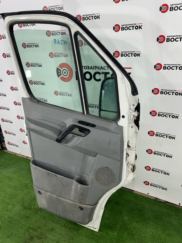 Дверь, 20000 рублей, Пешки