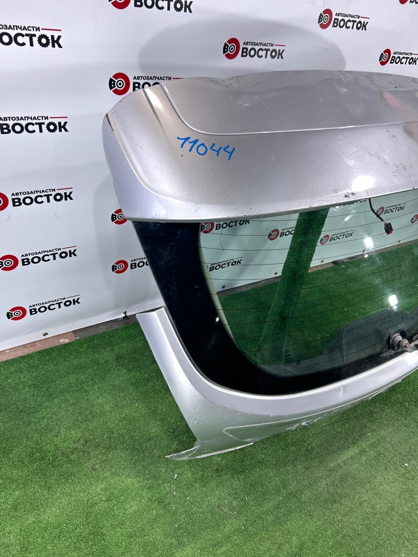 Крышка багажника, 9000 рублей, Пешки