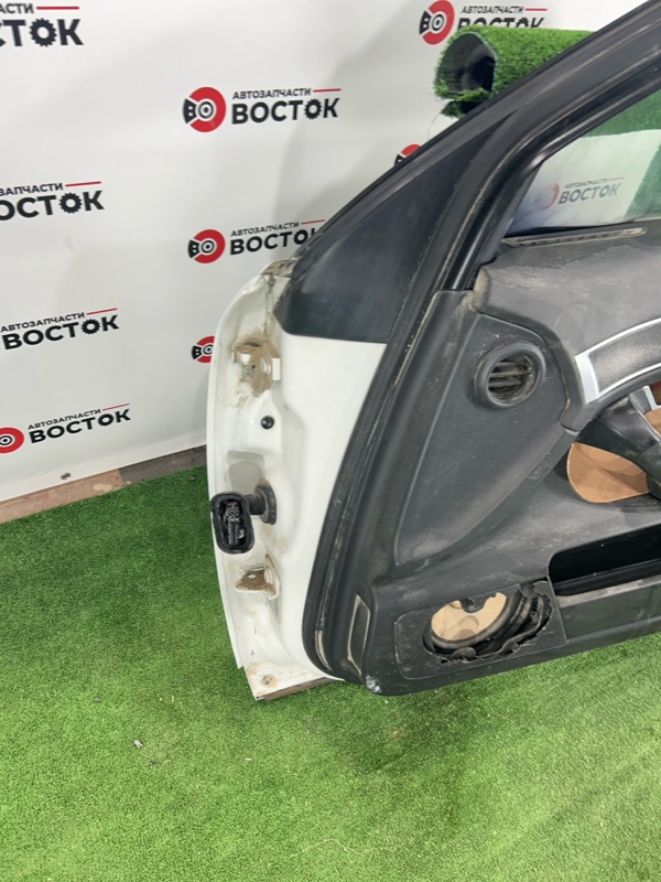 Дверь, 30000 рублей, Пешки