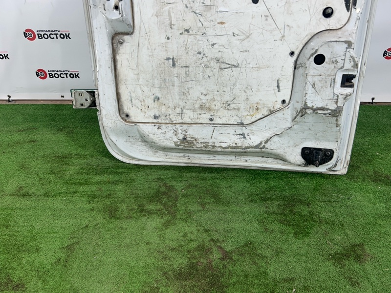 Дверь, 45000 рублей, Пешки