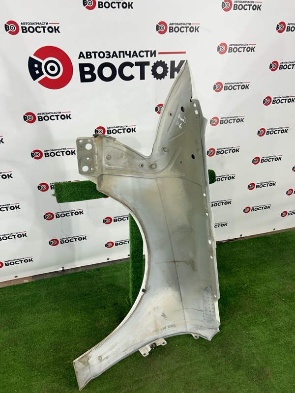 Крыло, 8000 рублей, Пешки