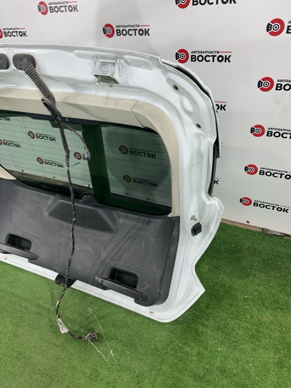 Крышка багажника, 8000 рублей, Пешки