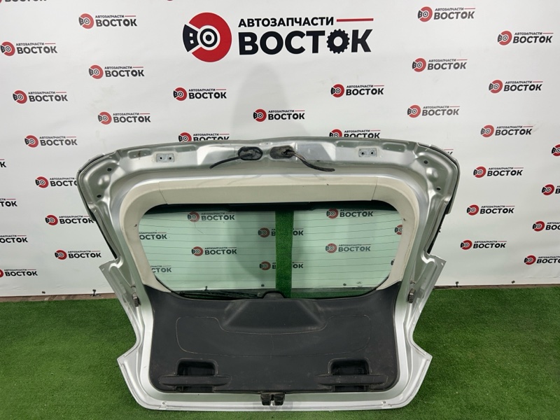 Крышка багажника, 8000 рублей, Пешки