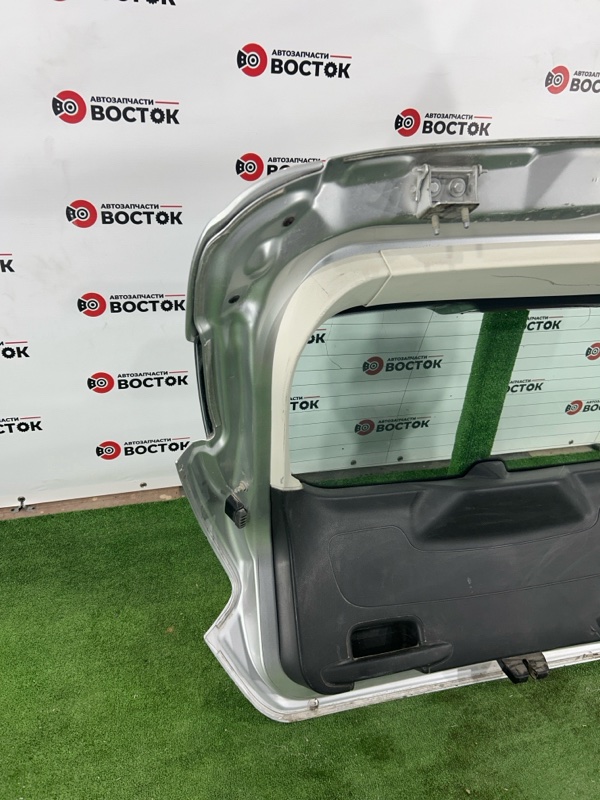 Крышка багажника, 15000 рублей, Пешки