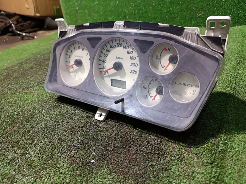 Панель приборов, 5000 рублей, Пешки