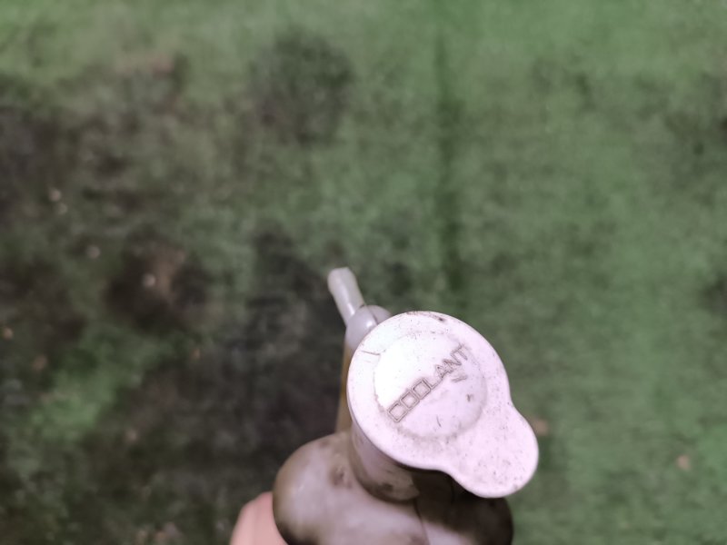 Бачок расширительный, 1000 рублей, Пешки