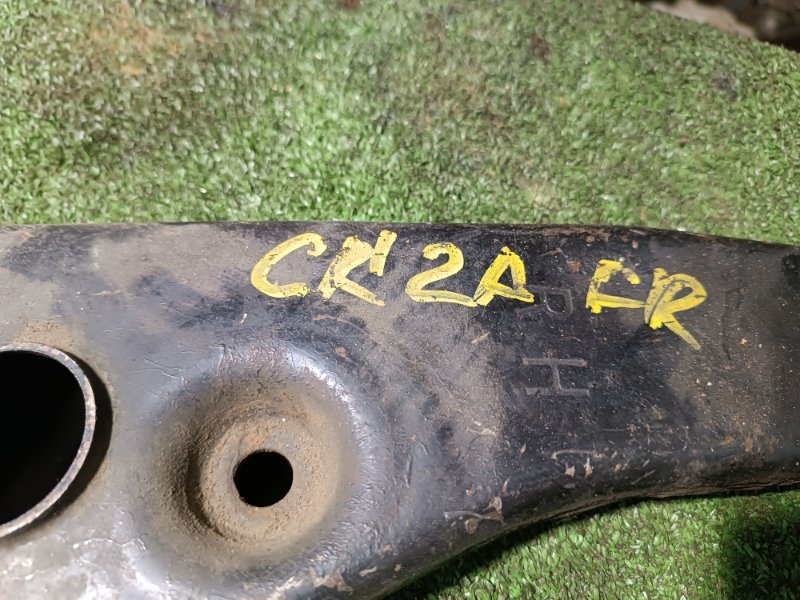 Рычаг нижний, 2500 рублей, Пешки