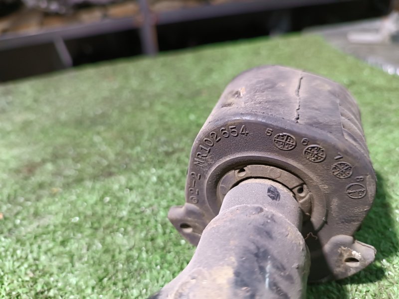 Рычаг нижний, 2500 рублей, Пешки