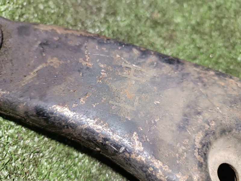 Рычаг нижний, 2500 рублей, Пешки