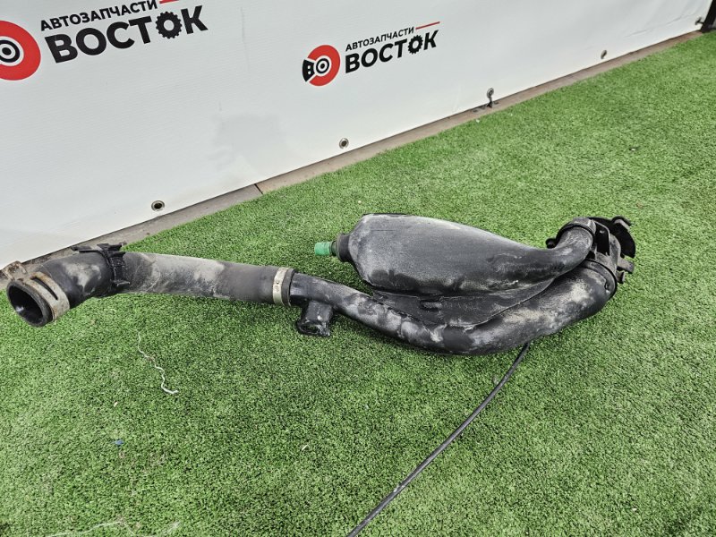 Горловина топливного бака, 5000 рублей, Пешки