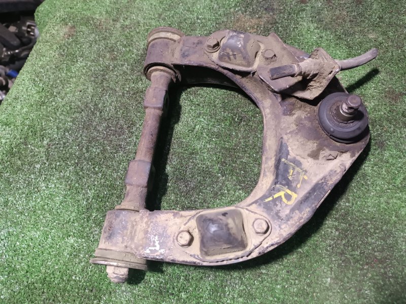 Рычаг верхний, 1500 рублей, Пешки