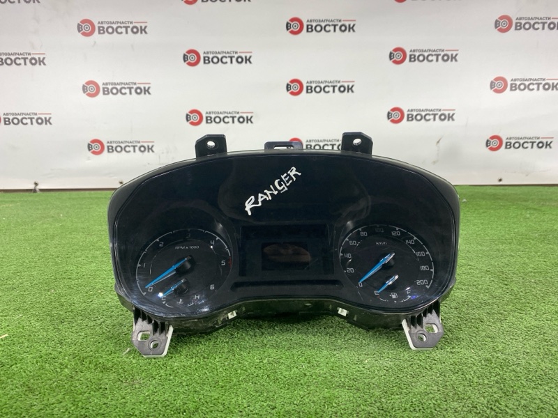 Панель приборов, 10000 рублей, Пешки