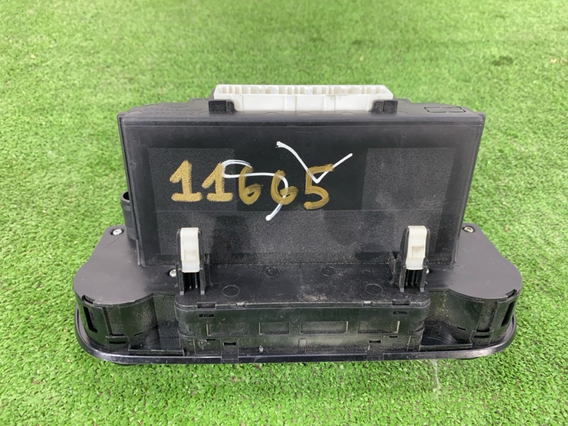 Блок управления климат-контролем, 4500 рублей, Пешки