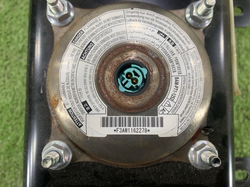 Подушка безопасности пассажира, 5000 рублей, Пешки