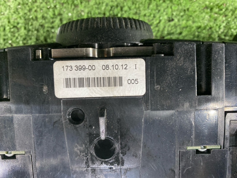 Блок управления климат-контролем, 7000 рублей, Пешки