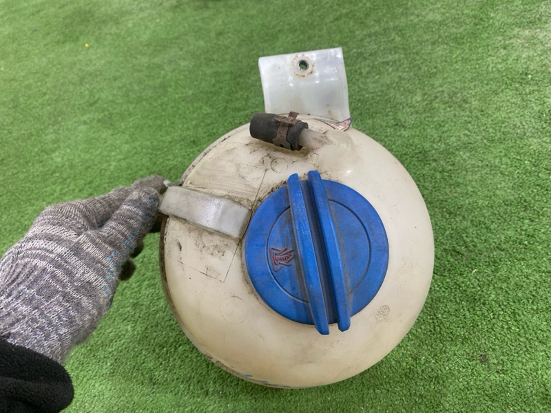 Бачок расширительный, 2500 рублей, Пешки