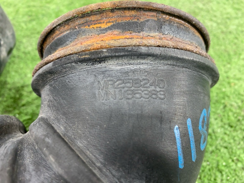 Патрубок воздушного фильтра, 1000 рублей, Пешки