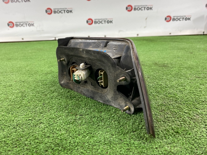 Стоп-сигнал, 2000 рублей, Пешки