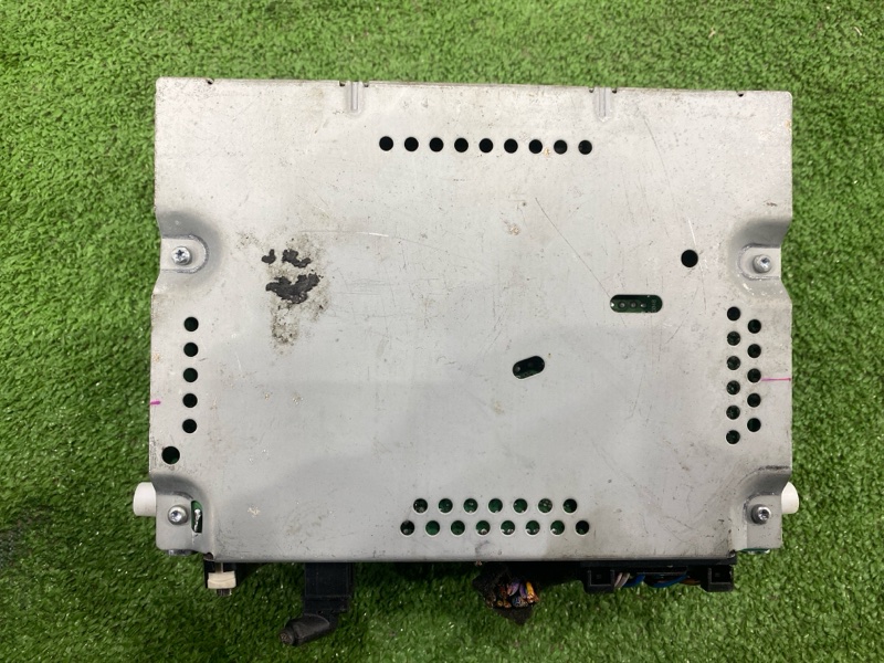 Магнитола, 3000 рублей, Пешки