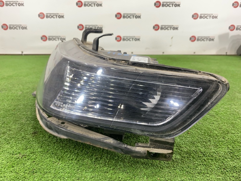 Фара, 9000 рублей, Пешки