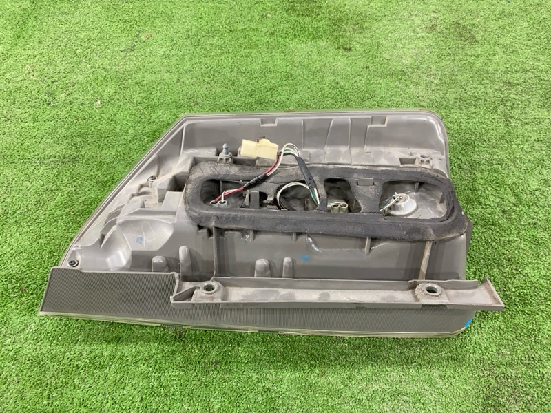 Стоп-сигнал, 3000 рублей, Пешки