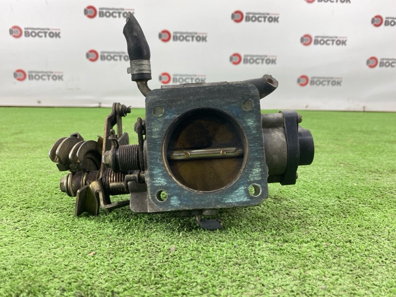 Дроссельная заслонка, 2000 рублей, Пешки