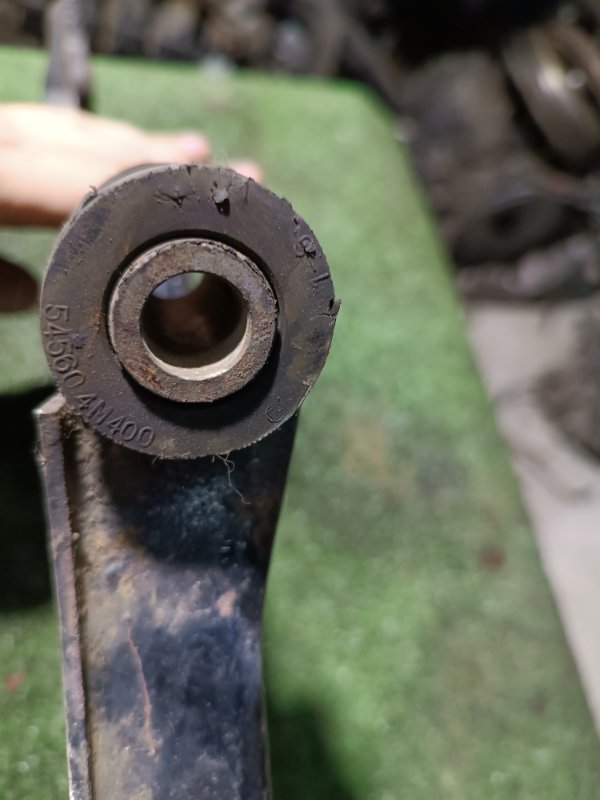 Рычаг нижний, 2500 рублей, Пешки