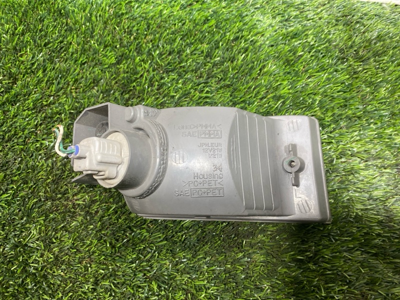 Поворотник, 2000 рублей, Пешки