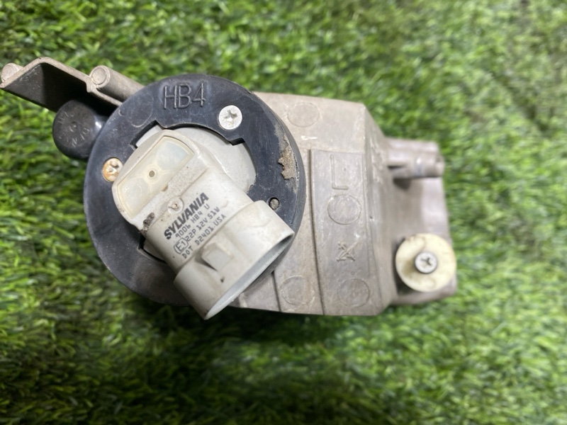 Поворотник, 2000 рублей, Пешки