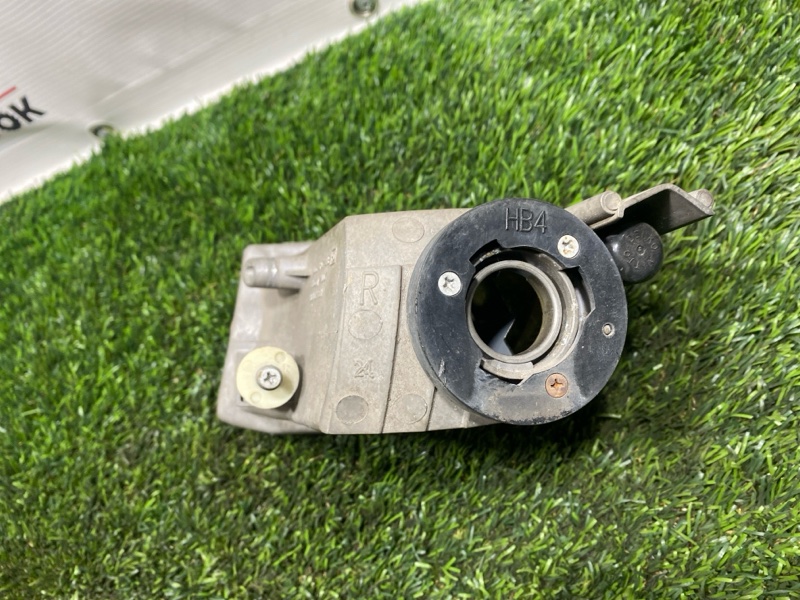 Поворотник, 2000 рублей, Пешки