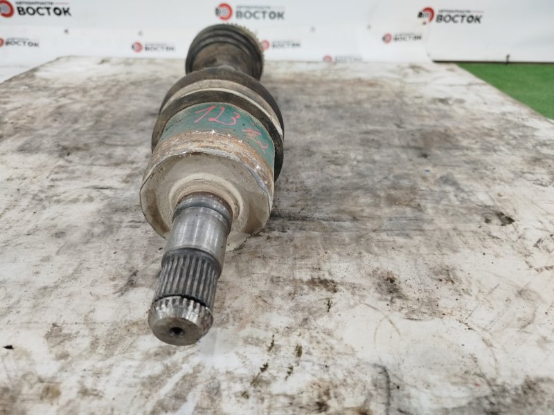 Привод, 8000 рублей, Пешки