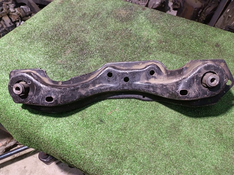 Кронштейн редуктора, 2000 рублей, Пешки