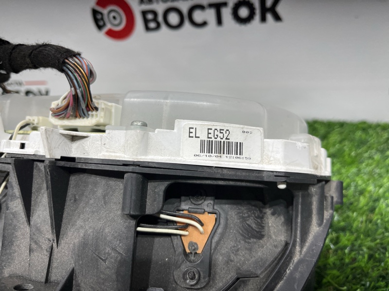 Панель приборов, 2000 рублей, Пешки