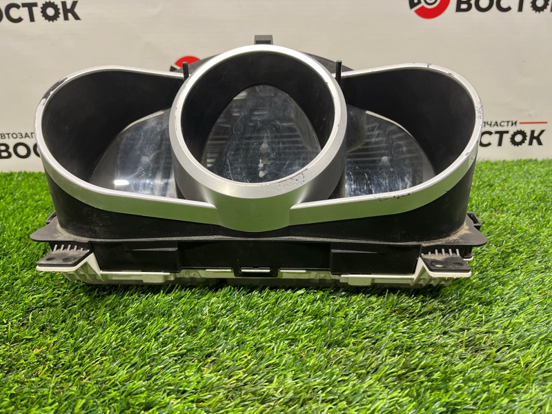 Панель приборов, 2000 рублей, Пешки