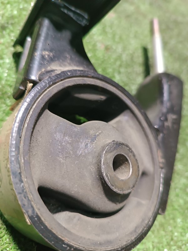 Подушка двигателя, 5000 рублей, Пешки