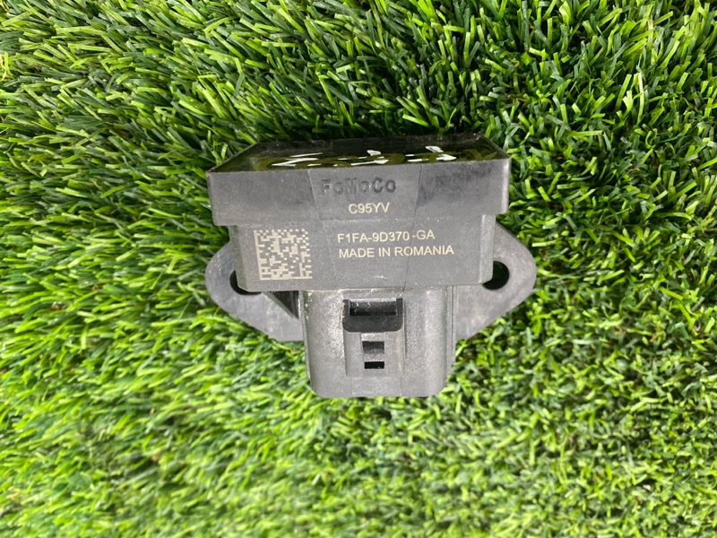 Блок управления топливным насосом, 2000 рублей, Пешки