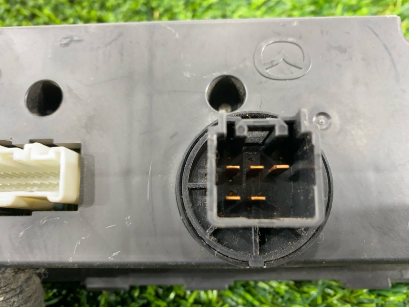 Блок управления климат-контролем, 2000 рублей, Пешки