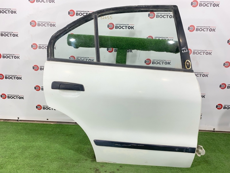 Дверь, 5000 рублей, Пешки