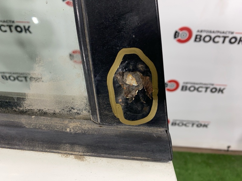 Дверь, 5000 рублей, Пешки