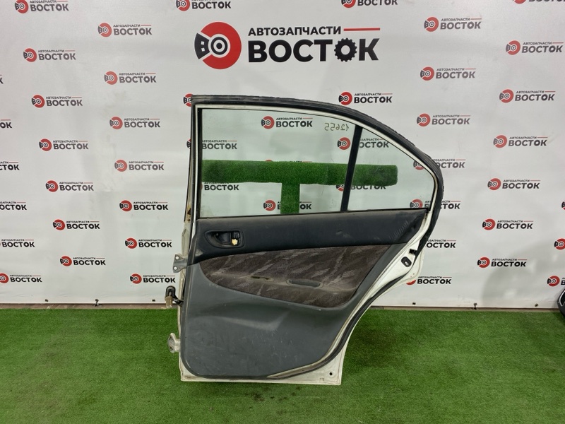 Дверь, 5000 рублей, Пешки