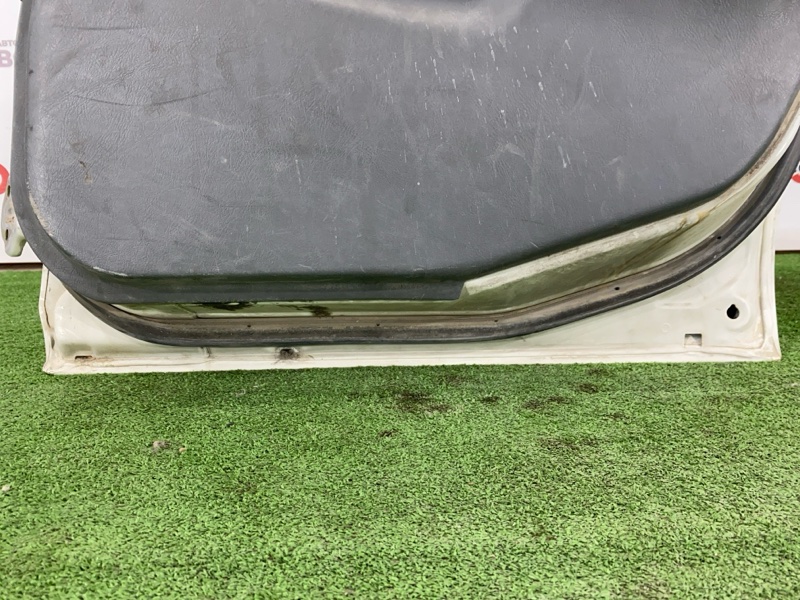 Дверь, 5000 рублей, Пешки