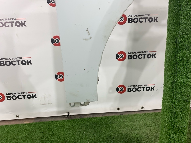 Крыло, 2000 рублей, Пешки