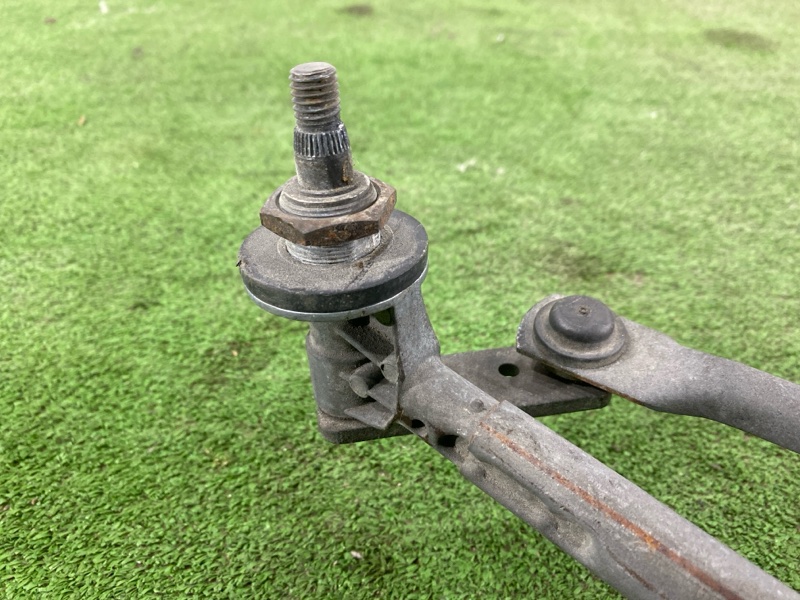 Трапеция дворников, 5000 рублей, Пешки