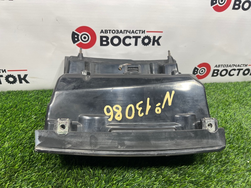 Стоп-сигнал, 9500 рублей, Пешки