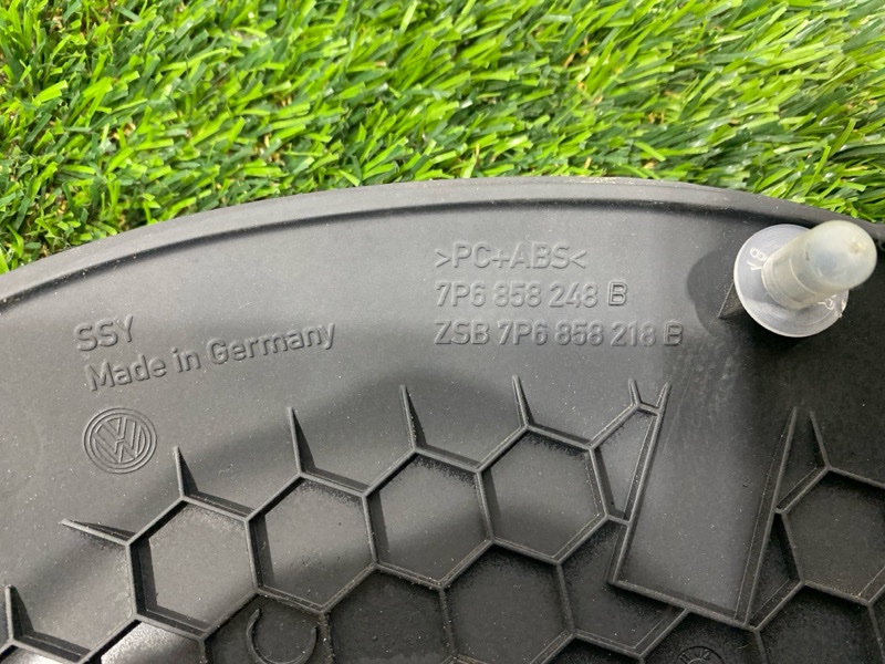 Накладка на торпедо, 1000 рублей, Пешки