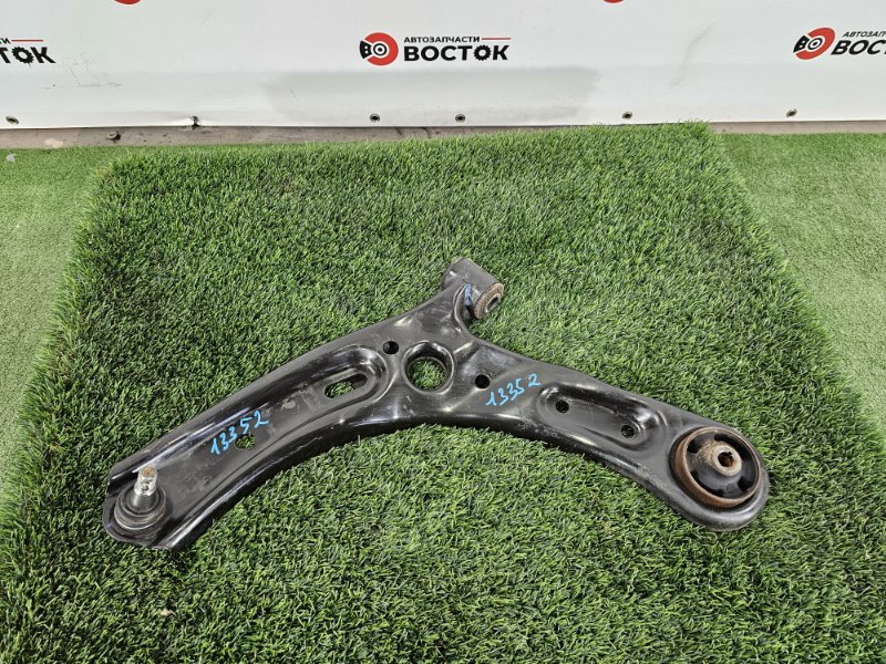 Рычаг нижний, 6000 рублей, Пешки