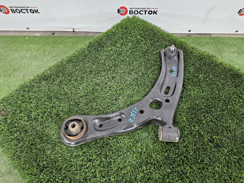 Рычаг нижний, 6000 рублей, Пешки