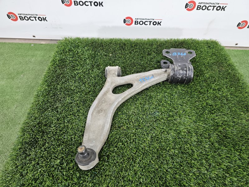 Рычаг нижний, 3000 рублей, Пешки